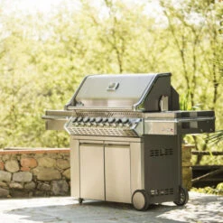 Napoleon Barbecue Gaz Napoléon Prestige Pro 665 SIBPSS 5 Brûleurs + 1 Latéral + 1 Arrière -Le Brasero Magique Boutique barbecue gaz napoleon pro 665 infrarouge inox 3