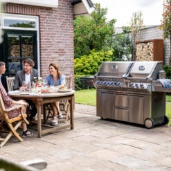 Napoleon Barbecue Gaz Napoléon Prestige Pro 825 SIBPSS 6 Brûleurs + 1 Latéral + 1 Arrière -Le Brasero Magique Boutique barbecue gaz napoleon pro infrarouge inox 825 3