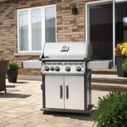 Napoleon Barbecue Gaz Napoléon Rogue XT 525 SIBPSS 4 Brûleurs + 1 Latéral -Le Brasero Magique Boutique barbecue gaz napoleon rogue 525 sibpss 2