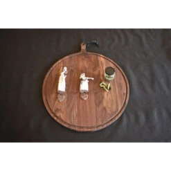 Planche à Découper Ronde Avec Rigole En Noyer 60 Cm -Le Brasero Magique Boutique planche a decouper dutchdeluxes xl round en noyer 60 cm 4