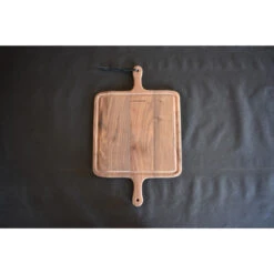 Planche à Découper Avec Rigole En Noyer 34 X 55 Cm 10 Planche à Découper Avec Rigole En Noyer 34 X 55 Cm -Le Brasero Magique Boutique planche a decouper dutchdeluxes xl square en noyer 34 x 55 cm 1