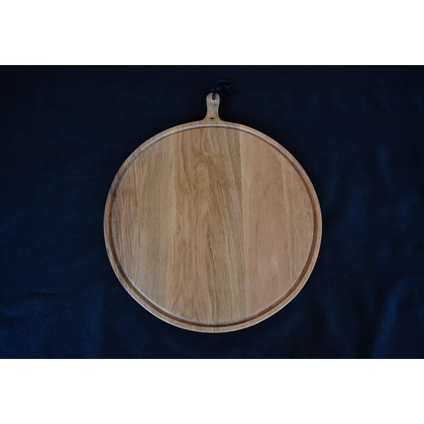 Planche à Découper Ronde Avec Rigole En Chêne Massif 60 Cm 5 Planche à Découper Ronde Avec Rigole En Chêne Massif 60 Cm – Image 3