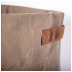 Sac à Bûches Alaskan Shelter Beige -Le Brasero Magique Boutique sac a buches alaskan shelter beige 3